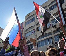 Сирия и стабилиазция рубля отвлекли россиян от экономического кризиса