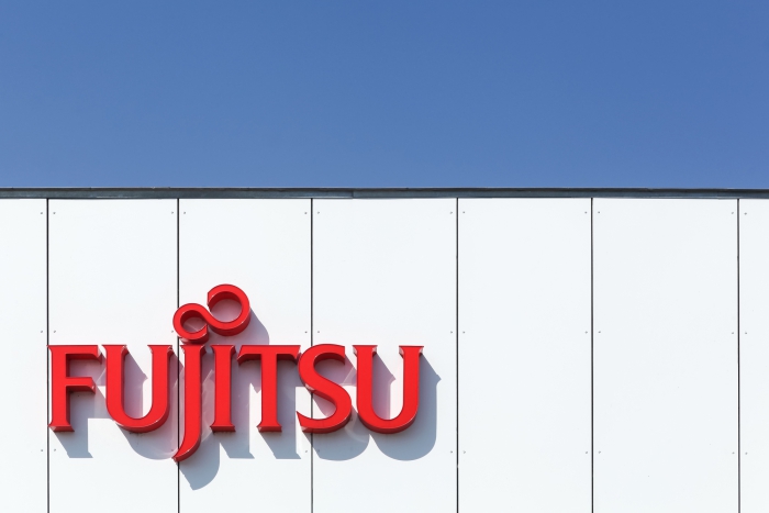 Lenovo поглощает компьютерный бизнес Fujitsu