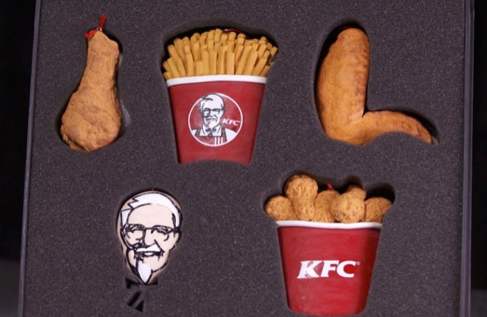  KFC       