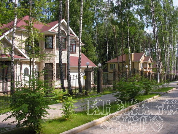 Реклама поселока "Княжье Озеро"