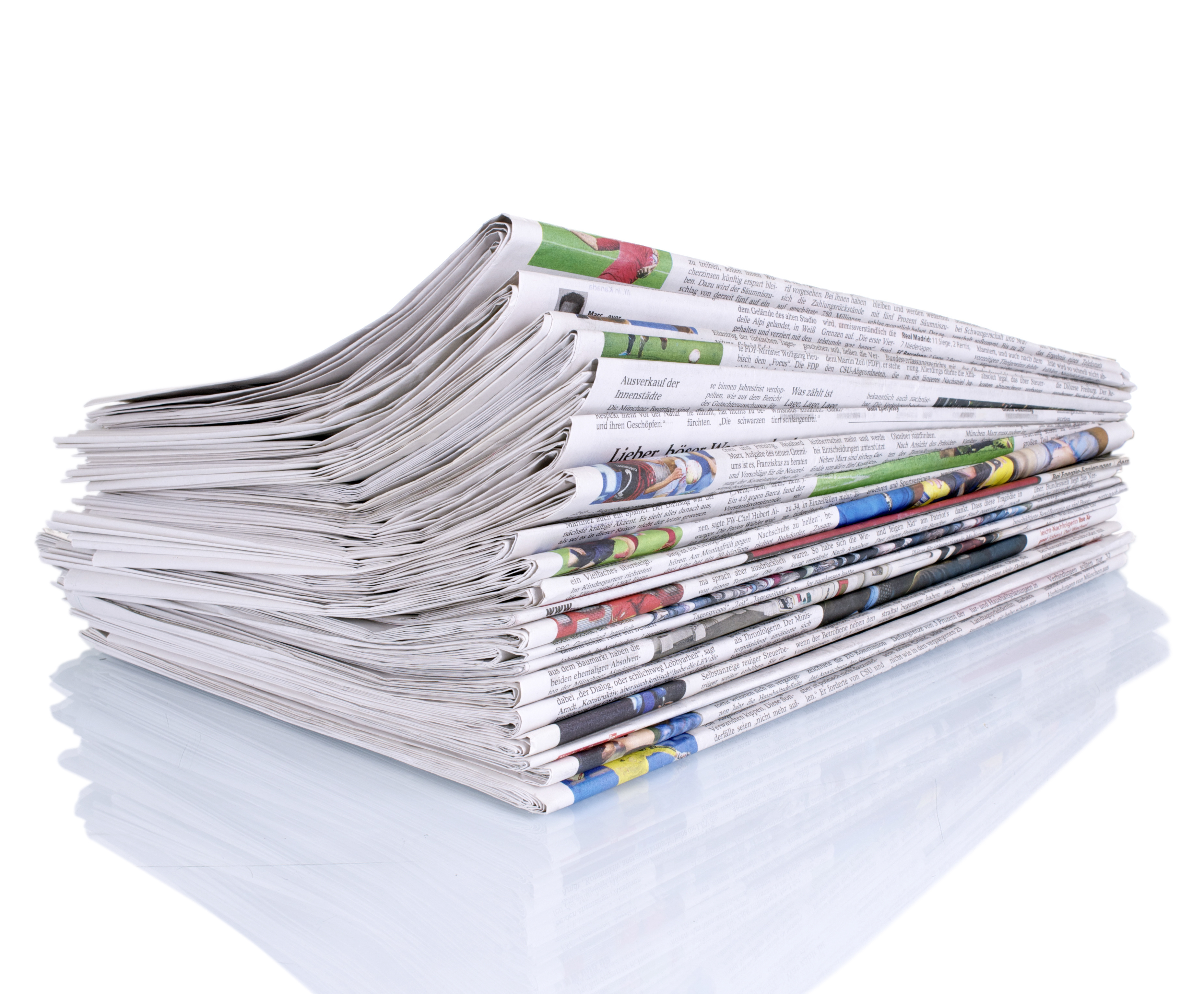 Научные журналы стопка. Публикации в профессиональных изданиях. Научные публикации. Научные журналы стопка. Периодическая печать.