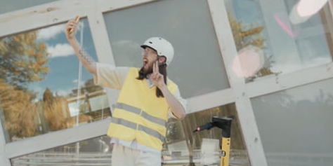 «Яндекс Go» снял инструкции по безопасному вождению электросамоката