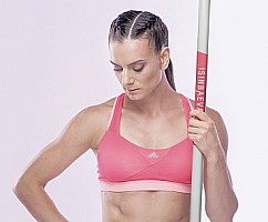 Айдентика бренда ISINBAEVA