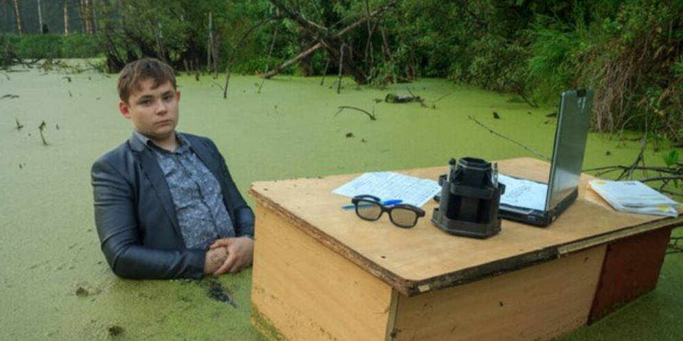 Продолжение мема про «Болотного менеджера»