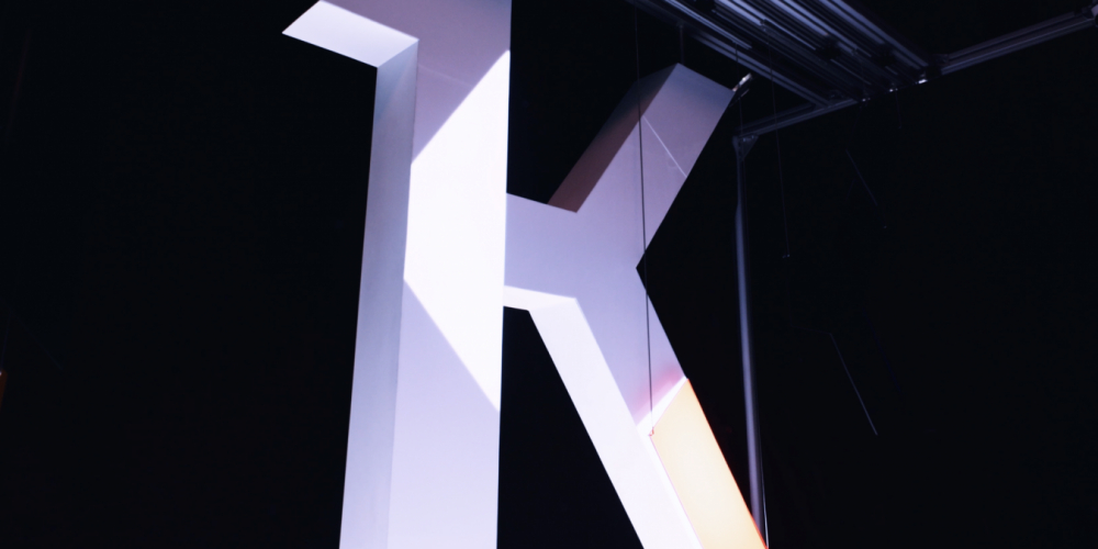 Искусство делать бизнес: арт-объект от IT-разработчика «Контур»