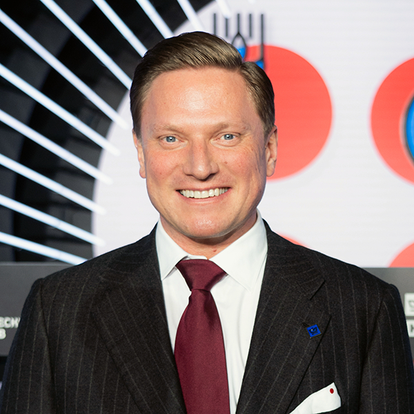 Константин Майор