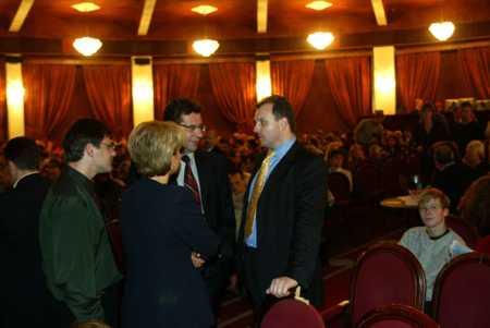 Шоу We Will Rock You