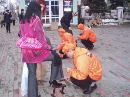 промо-кампания "Город чистой обуви" для компании "Биогард" от ACG