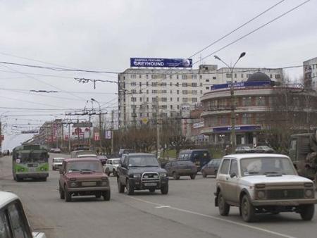 РК "Грейхаунд" установила самую большую двухстороннюю крышную установку в Кирове