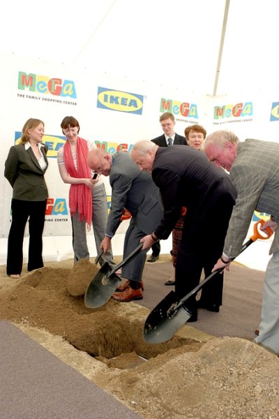 23  2005   Mcdonnell&Partners          +  