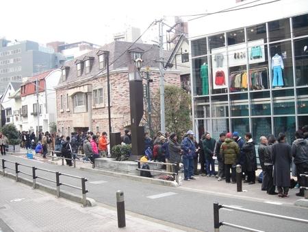   35-      adidas - Superstar