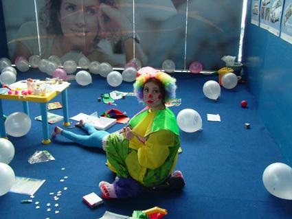 "   Ford"   "-"      " "