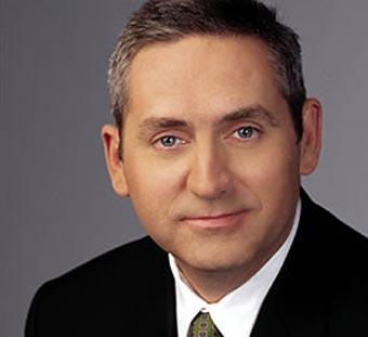 Глава новостной службы CNN Изон Джордан (Eason Jordan)