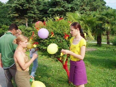 "Талосто" создала "Аллеи поцелуев"