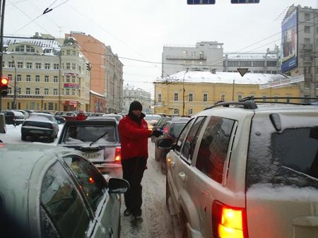 Московская промоакция "Фитнес против пробок" для компании WORLD GYM от BTL-агентства Ace Target Центр