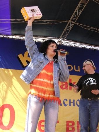 Красноярский офис рекламной группы "Оникс" разработал и повел праздник фотографии к 10-летию сети фотоцентров "Колибри К" - партнера компании Kodak