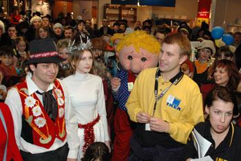 5- IKEA    1    (, 2005 )