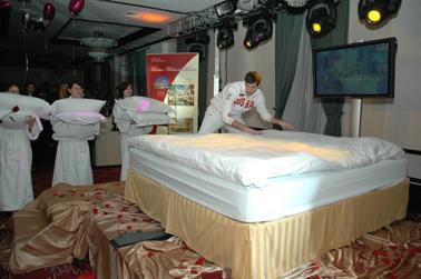 Коммуникационная группа "Шмидт и партнеры" организовала и провела в "Марриотт Грандъ-Отеле" презентацию Постелешоу, посвященную новому проекту сети отелей Мариотт