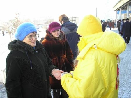 Компания "Дмитрий и партнеры" продолжает серию мероприятий по продвижению продуктов быстрого приготовления торговой марки "Добряк"