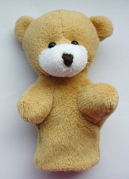 Игрушки в упаковках стирального порошка Tide