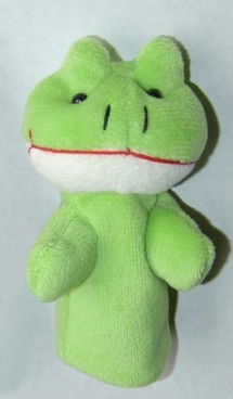 Игрушки в упаковках стирального порошка Tide