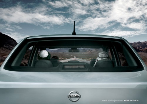  Nissan Tiida