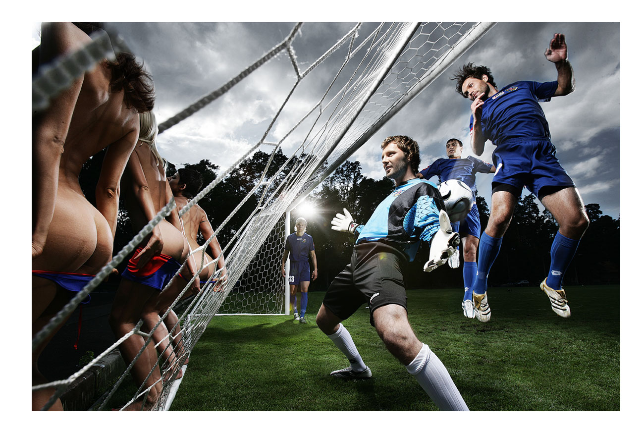 неймар в три икса 3. футболисты натуралы. кубинский футболист. футболисты снялись. футболисты перед матчем.