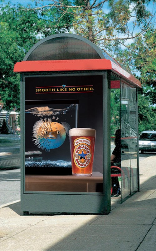 Рекламный плакат от Vitro для Newcastle Brown Ale