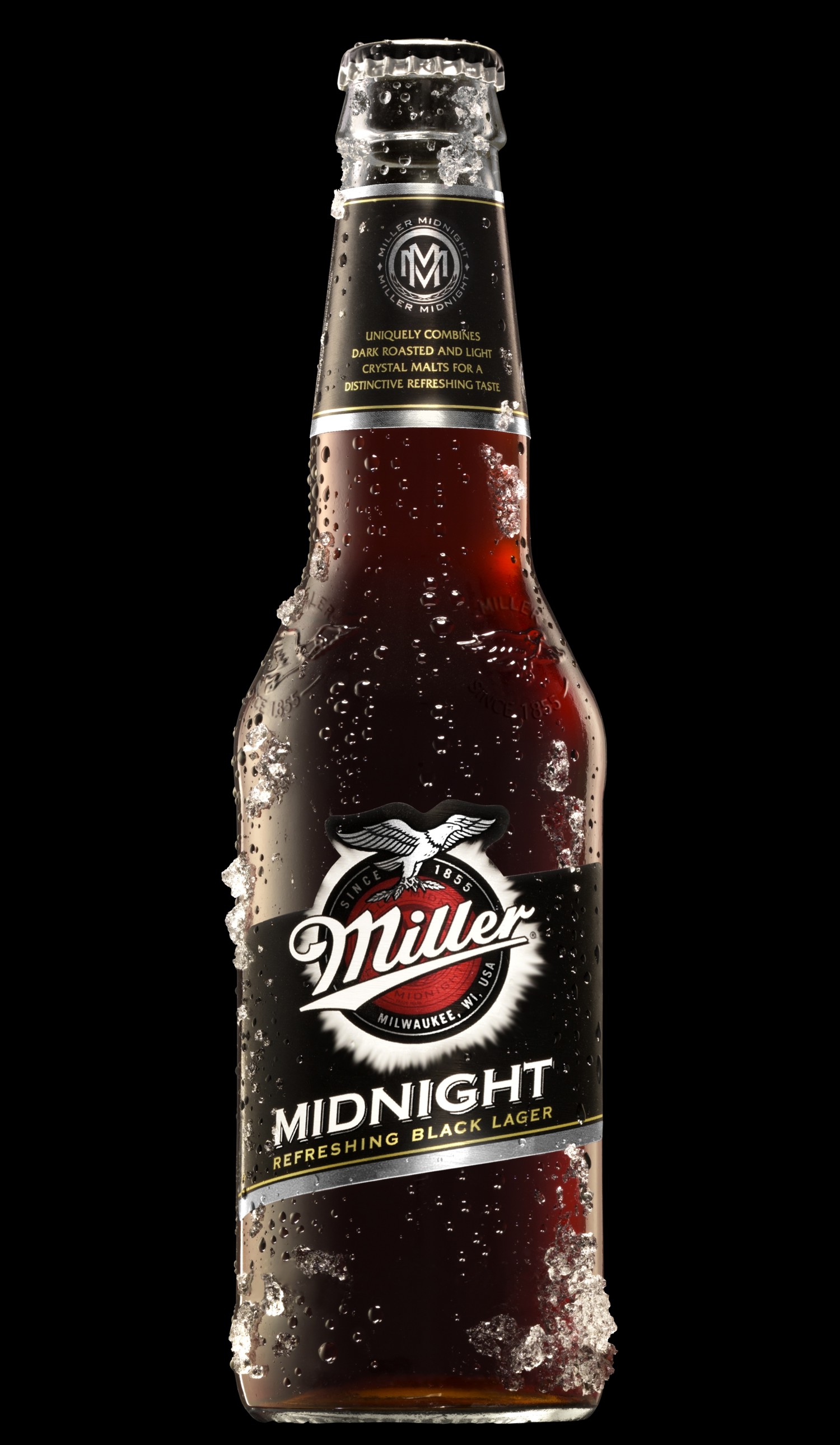 Темное пиво бутылка. Пиво Миллер Миднайт. Миллер Дженьюин ДРАФТ. Miller Genuine Draft пиво темное. Пиво Миллер 0.5.