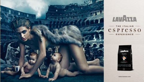 Макеты для наружной рекламы календаря Lavazza от Энни Лейбовитц