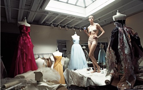 Страница календаря Lavazza от Энни Лейбовитц