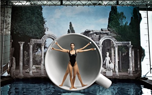 Страница календаря Lavazza от Энни Лейбовитц