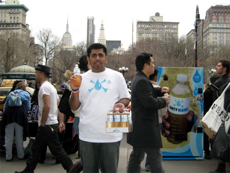 -, UNICEF , Dirty Water (" ")