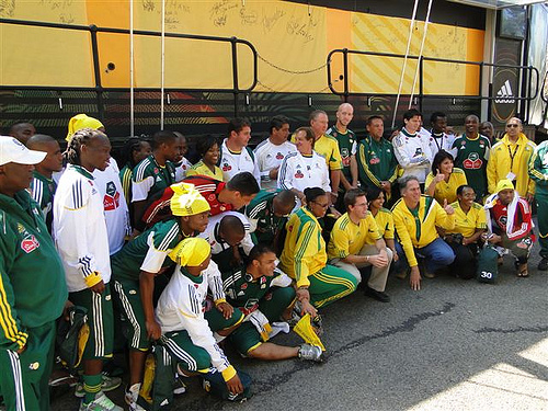 Мандела и adidas объединяют Африку