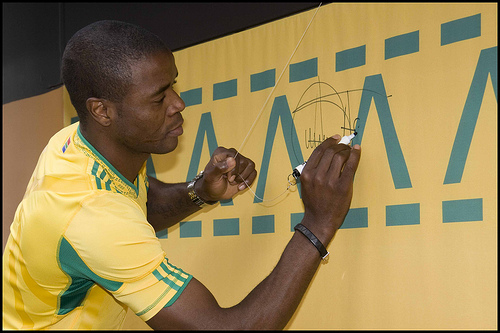 Мандела и adidas объединяют Африку