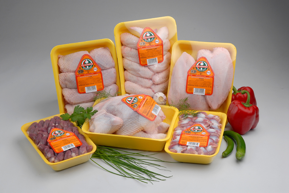 Изделия мяса птицы. Упаковка мяса птицы. Полуфабрикаты в упаковке. Упаковка куриной продукции. Куриные полуфабрикаты.