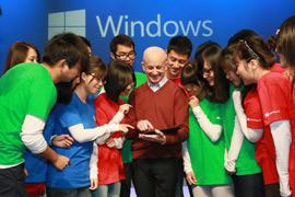 Президент Windows Division Стивен Синофски