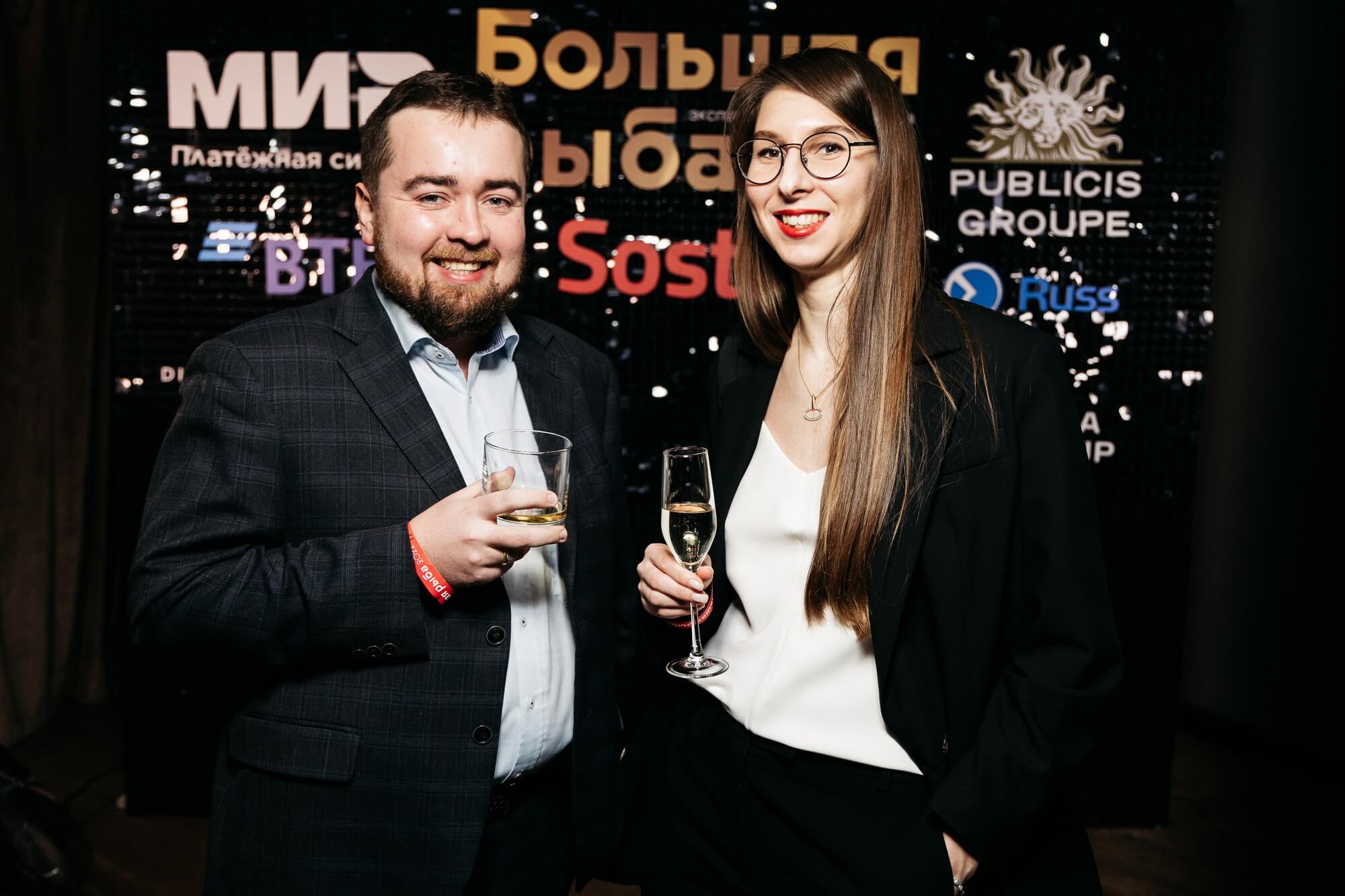 Вадим Гречишкин и  Ксения  Сергачева, МТС