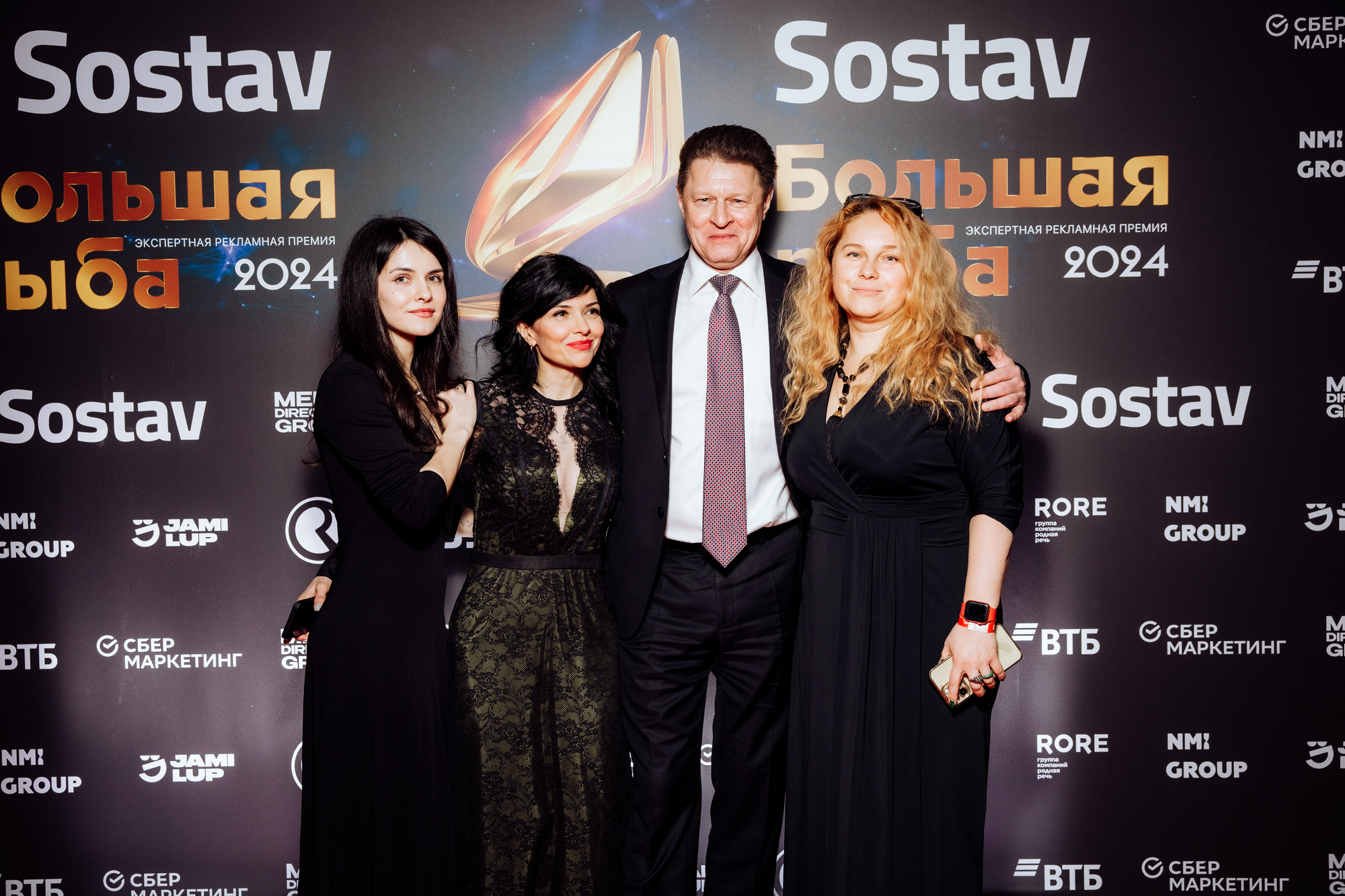 Евгения и Виктория Инкелес; Александр и Яна Менчук