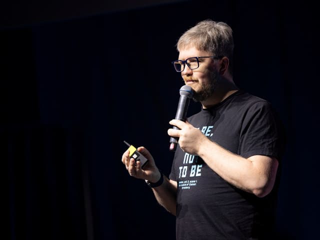 Михаил Шкляев, Okkam