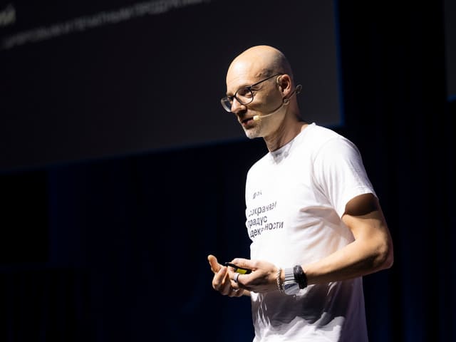 Андрей Сикорский, РБК