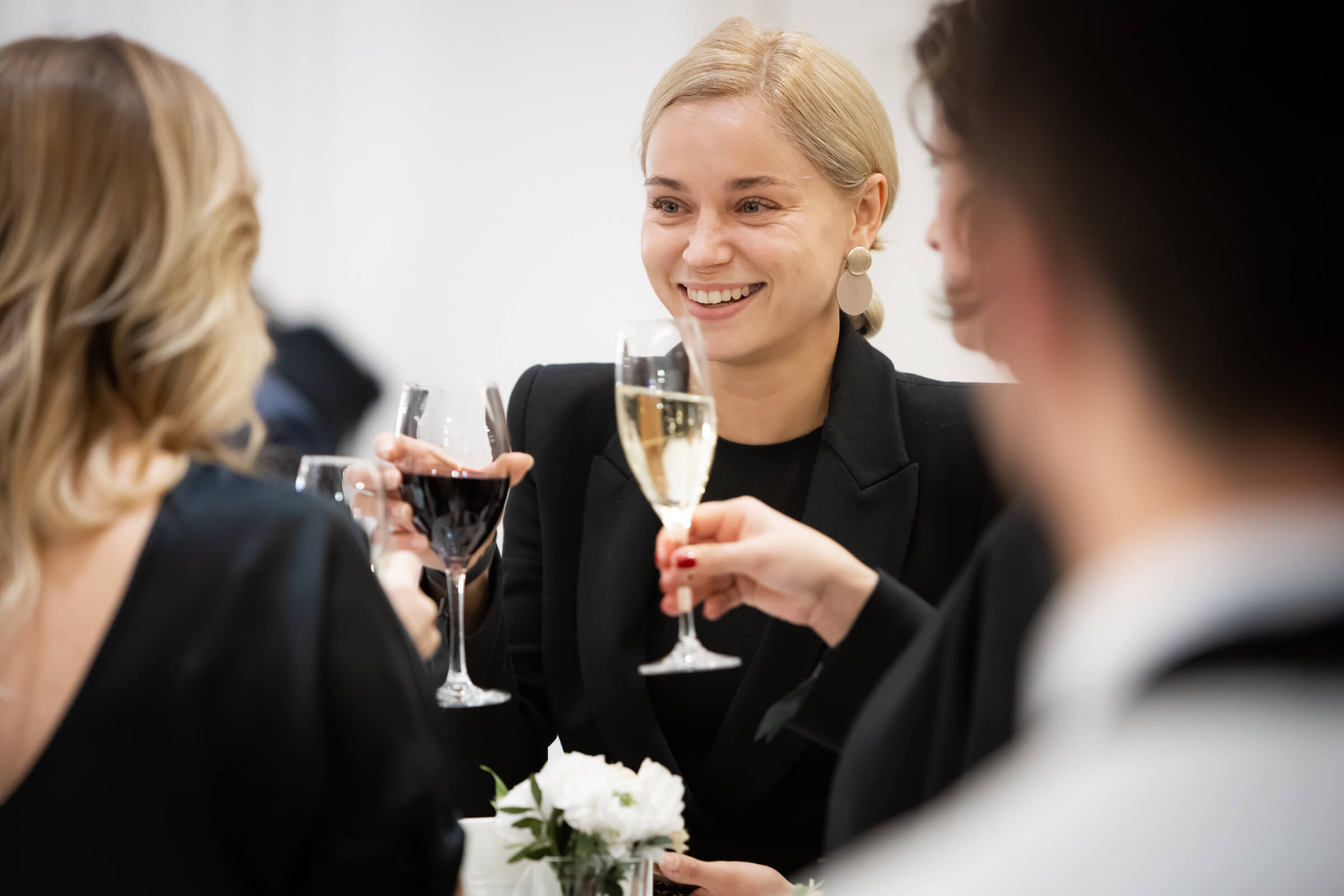 Виктория Образцова, Медиа-1