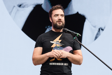 Виктор Саксон