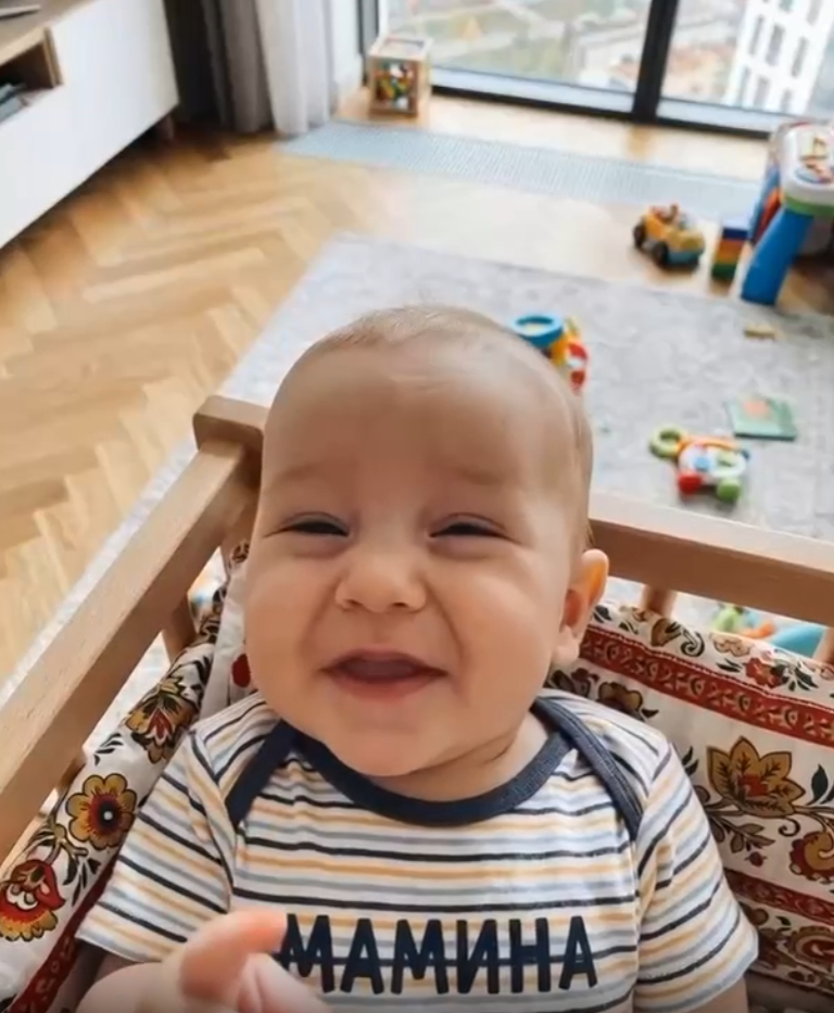 Тыкай на картинку