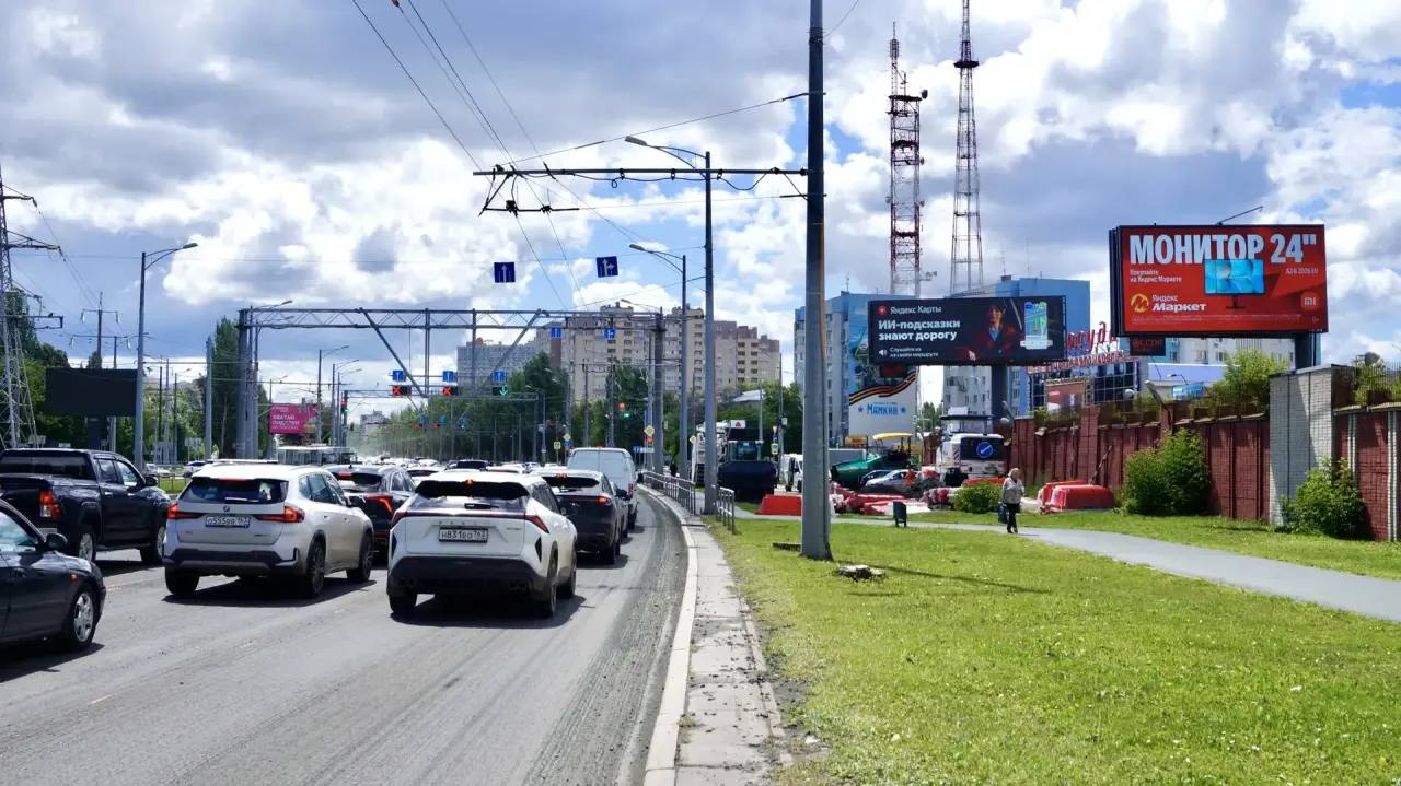 «АКЦЕНТ» вышел на рынок 3×6, дополнив свой крупный формат на Московском шоссе.