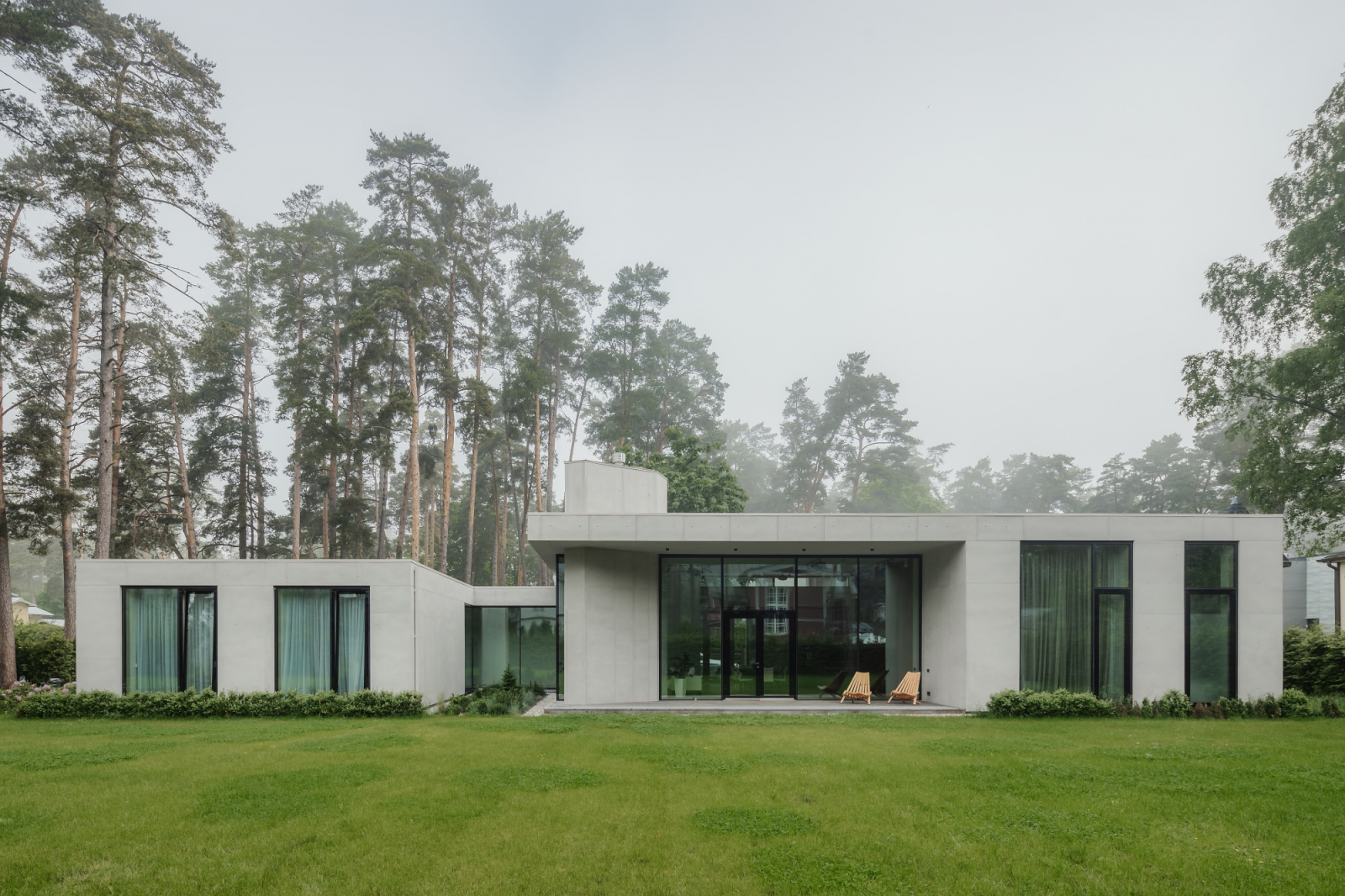 Дом в Юрмале (CHADO architects)