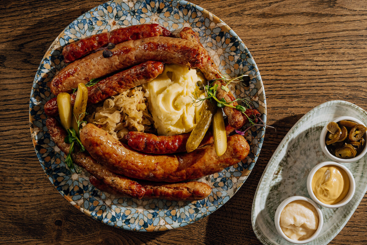 Управляющая компания ресторанами TheFoodHubGroup