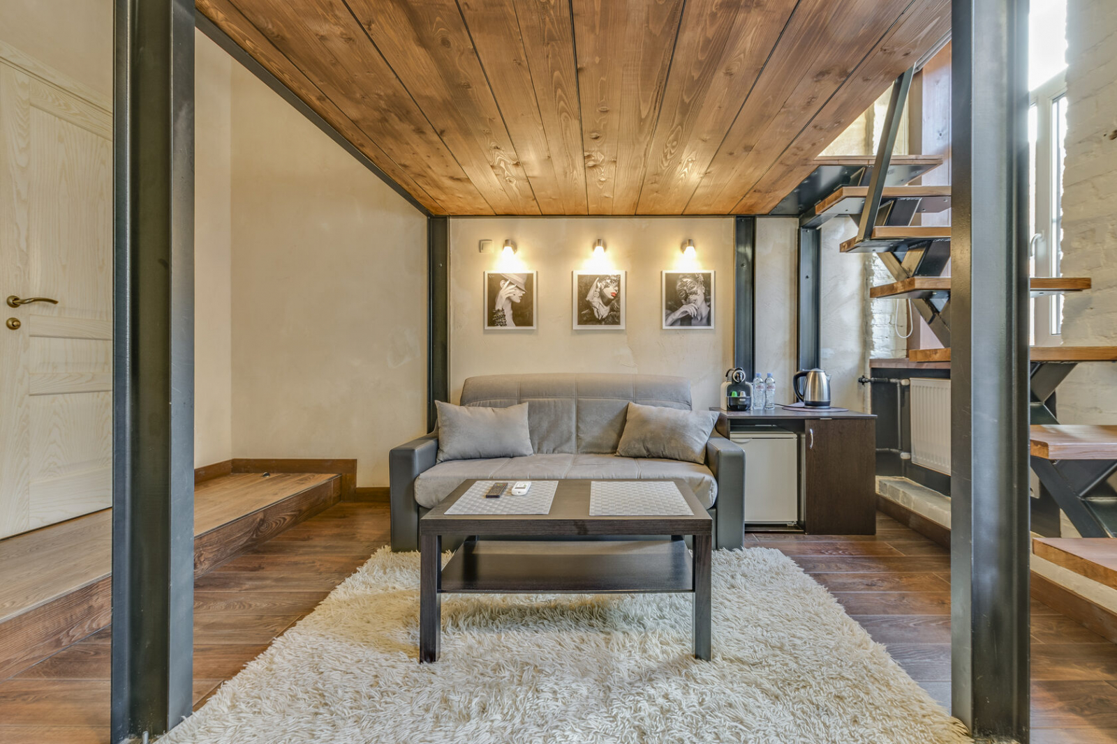 По мимо внутреннего пространства, не менее важно показать объект снаружи...