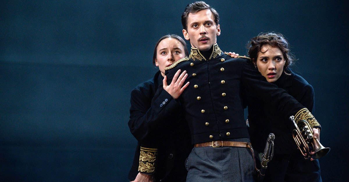 «Война и мир» в Театре им. Вахтангова