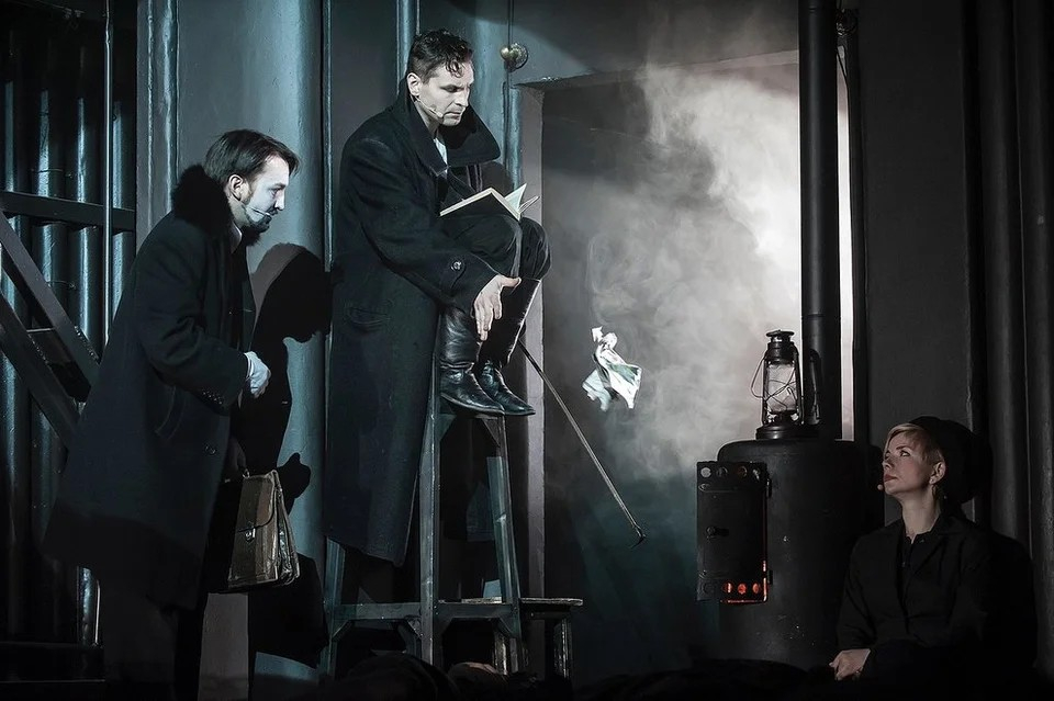 Спектакль «Бег» в Театре Вахтангова